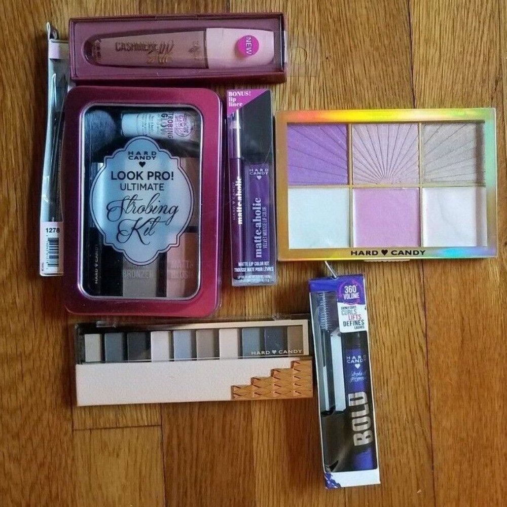 7 HARD CANDY Items JUST GLOW PALETTE STRUCK BY LIGHT STROBING KIT